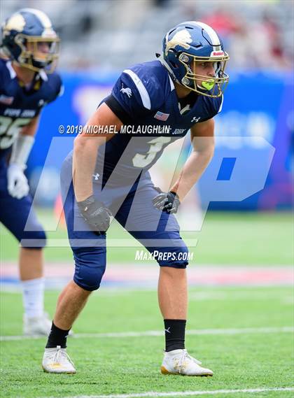 Thumbnail 2 in Pope John XXIII vs. Iona Prep photogallery.