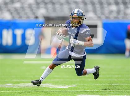 Thumbnail 2 in Pope John XXIII vs. Iona Prep photogallery.