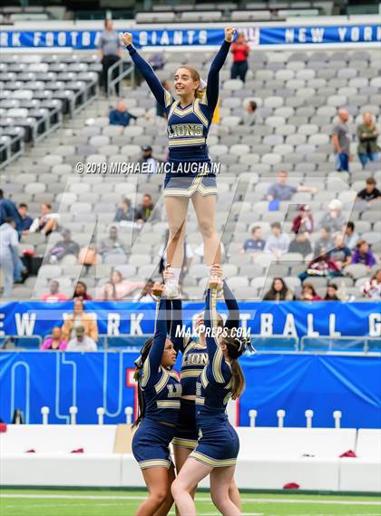 Thumbnail 1 in Pope John XXIII vs. Iona Prep photogallery.