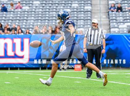 Thumbnail 2 in Pope John XXIII vs. Iona Prep photogallery.
