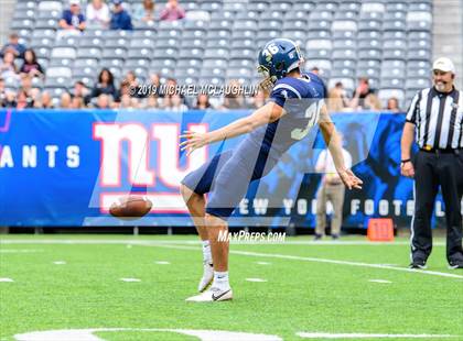 Thumbnail 1 in Pope John XXIII vs. Iona Prep photogallery.