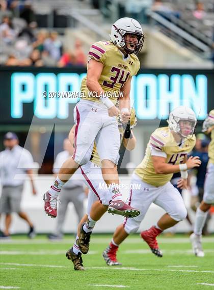 Thumbnail 1 in Pope John XXIII vs. Iona Prep photogallery.