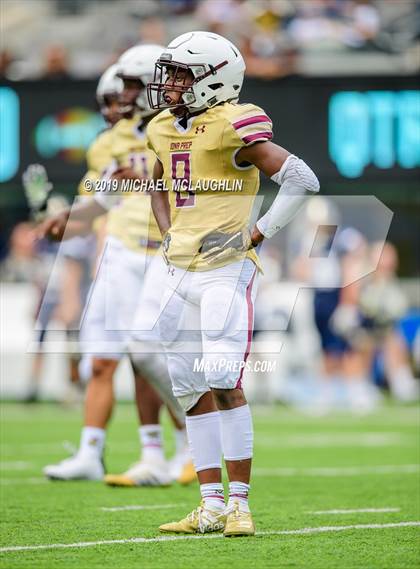Thumbnail 1 in Pope John XXIII vs. Iona Prep photogallery.