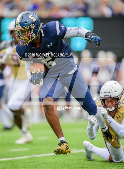 Thumbnail 3 in Pope John XXIII vs. Iona Prep photogallery.