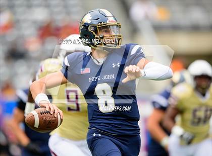 Thumbnail 1 in Pope John XXIII vs. Iona Prep photogallery.