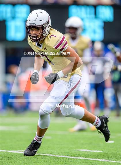 Thumbnail 1 in Pope John XXIII vs. Iona Prep photogallery.