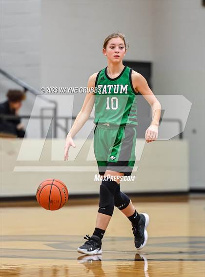 Thumbnail 2 in Chapel Hill vs. Tatum (UIL 3A Area Playoff) photogallery.