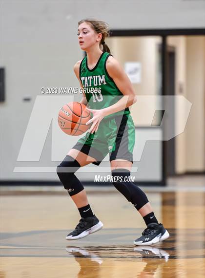 Thumbnail 3 in Chapel Hill vs. Tatum (UIL 3A Area Playoff) photogallery.