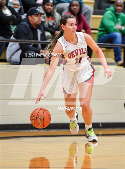 Thumbnail 2 in Chapel Hill vs. Tatum (UIL 3A Area Playoff) photogallery.