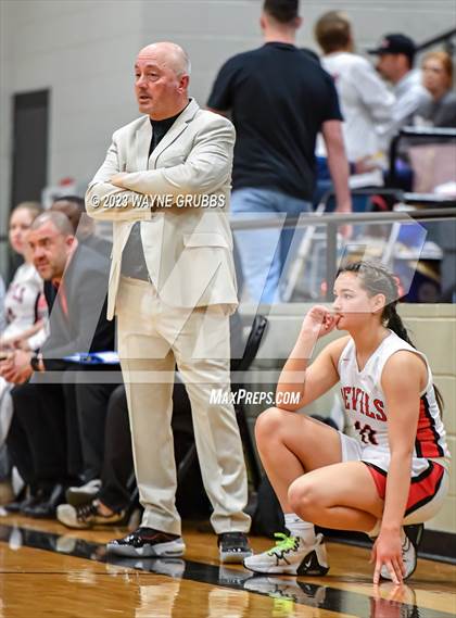Thumbnail 1 in Chapel Hill vs. Tatum (UIL 3A Area Playoff) photogallery.