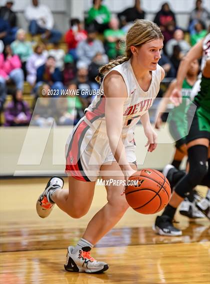 Thumbnail 1 in Chapel Hill vs. Tatum (UIL 3A Area Playoff) photogallery.