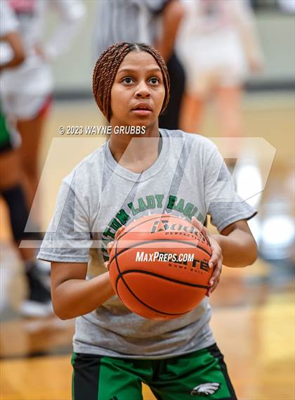 Thumbnail 1 in Chapel Hill vs. Tatum (UIL 3A Area Playoff) photogallery.