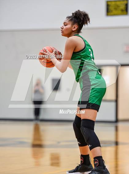 Thumbnail 3 in Chapel Hill vs. Tatum (UIL 3A Area Playoff) photogallery.