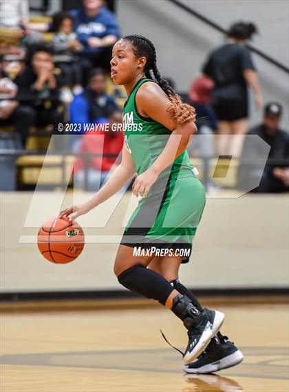 Thumbnail 2 in Chapel Hill vs. Tatum (UIL 3A Area Playoff) photogallery.