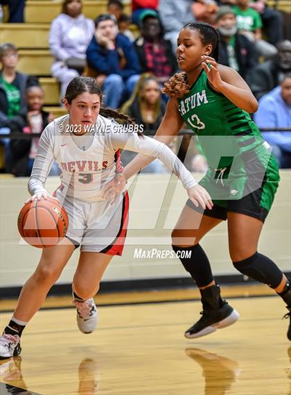 Thumbnail 2 in Chapel Hill vs. Tatum (UIL 3A Area Playoff) photogallery.