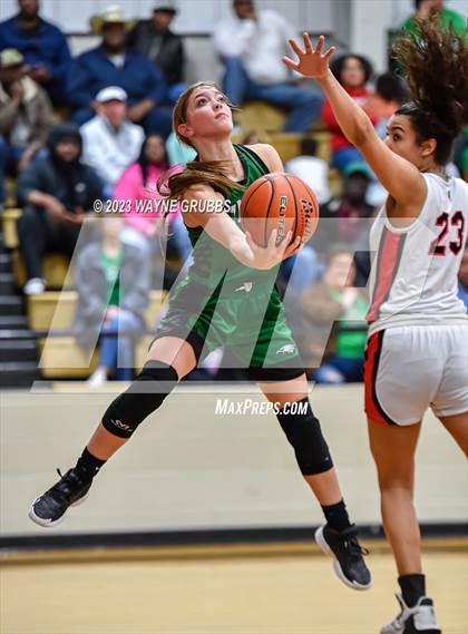 Thumbnail 2 in Chapel Hill vs. Tatum (UIL 3A Area Playoff) photogallery.