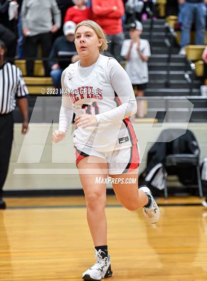 Thumbnail 2 in Chapel Hill vs. Tatum (UIL 3A Area Playoff) photogallery.