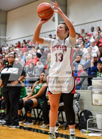 Thumbnail 2 in Chapel Hill vs. Tatum (UIL 3A Area Playoff) photogallery.