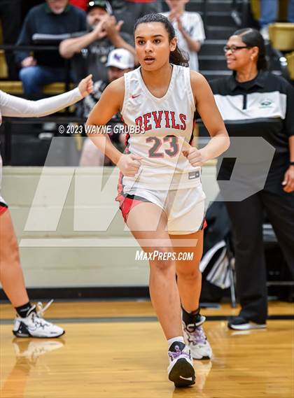 Thumbnail 1 in Chapel Hill vs. Tatum (UIL 3A Area Playoff) photogallery.