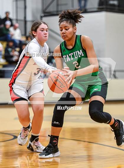 Thumbnail 3 in Chapel Hill vs. Tatum (UIL 3A Area Playoff) photogallery.