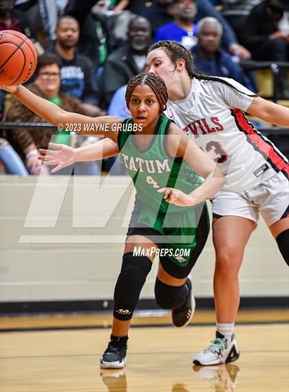 Thumbnail 3 in Chapel Hill vs. Tatum (UIL 3A Area Playoff) photogallery.