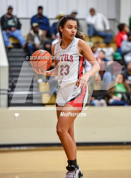 Thumbnail 1 in Chapel Hill vs. Tatum (UIL 3A Area Playoff) photogallery.