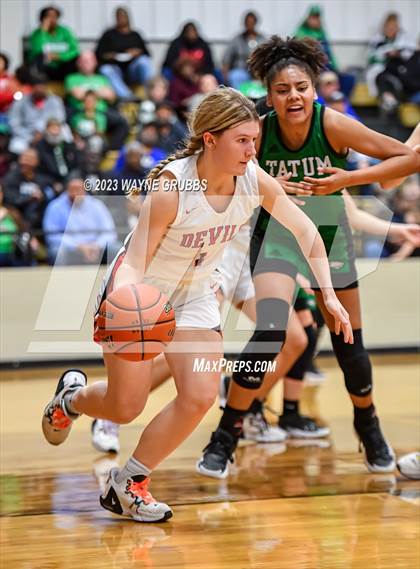 Thumbnail 1 in Chapel Hill vs. Tatum (UIL 3A Area Playoff) photogallery.