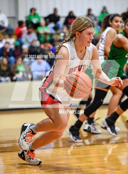 Thumbnail 2 in Chapel Hill vs. Tatum (UIL 3A Area Playoff) photogallery.