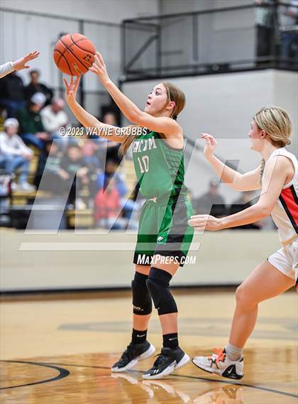 Thumbnail 1 in Chapel Hill vs. Tatum (UIL 3A Area Playoff) photogallery.