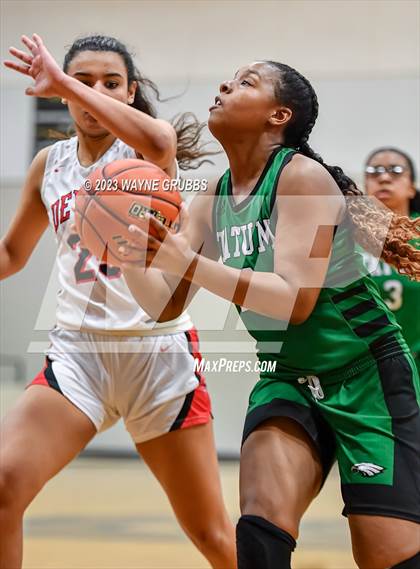 Thumbnail 1 in Chapel Hill vs. Tatum (UIL 3A Area Playoff) photogallery.