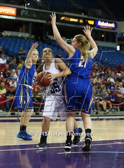 Thumbnail 2 in Ripon Christian vs. Capital Christian (CIF SJS D-5 Final) photogallery.