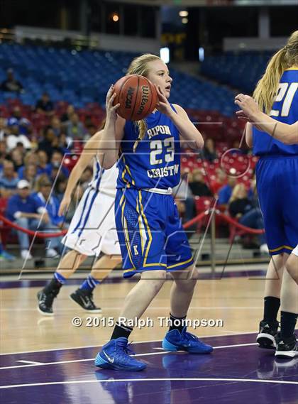 Thumbnail 1 in Ripon Christian vs. Capital Christian (CIF SJS D-5 Final) photogallery.