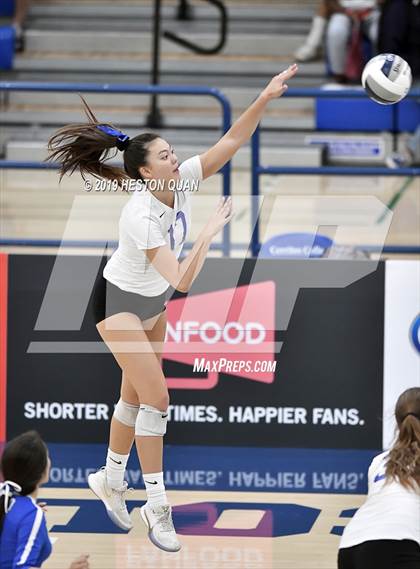 Thumbnail 2 in Norco vs. Valley Christian (CIF-SS D4 Final) photogallery.