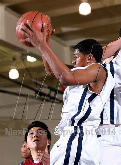 Thumbnail 1 in Rolling Hills Prep vs. Mark Keppel (Paul Pierce Classic)  photogallery.