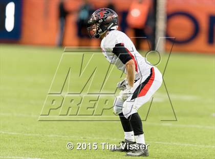 Thumbnail 2 in Pomona vs. Valor Christian (CHSAA 5A Final) photogallery.
