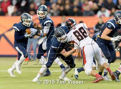 Thumbnail 3 in Pomona vs. Valor Christian (CHSAA 5A Final) photogallery.