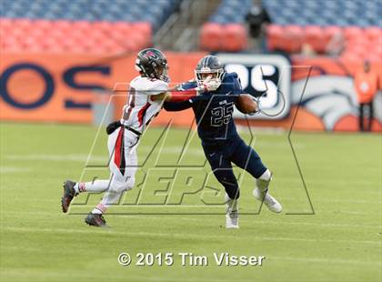 Thumbnail 2 in Pomona vs. Valor Christian (CHSAA 5A Final) photogallery.