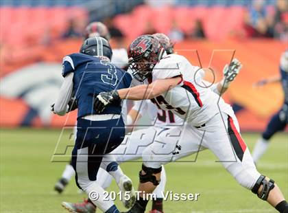 Thumbnail 2 in Pomona vs. Valor Christian (CHSAA 5A Final) photogallery.