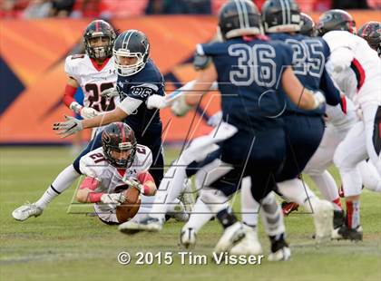 Thumbnail 2 in Pomona vs. Valor Christian (CHSAA 5A Final) photogallery.