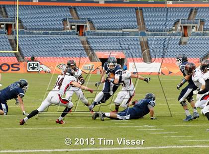 Thumbnail 3 in Pomona vs. Valor Christian (CHSAA 5A Final) photogallery.