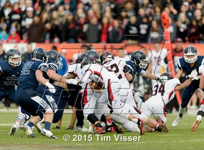 Thumbnail 2 in Pomona vs. Valor Christian (CHSAA 5A Final) photogallery.