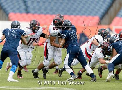 Thumbnail 3 in Pomona vs. Valor Christian (CHSAA 5A Final) photogallery.