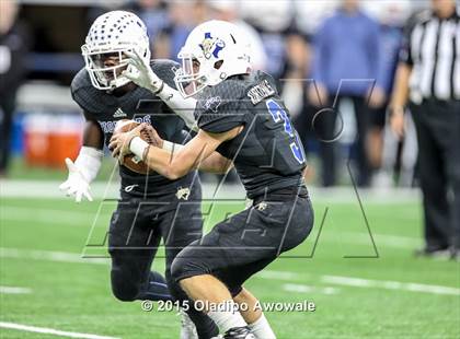 Thumbnail 3 in Boswell vs. Birdville (UIL 5A Bi-District) photogallery.