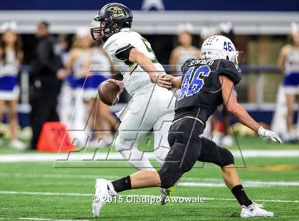 Thumbnail 2 in Boswell vs. Birdville (UIL 5A Bi-District) photogallery.