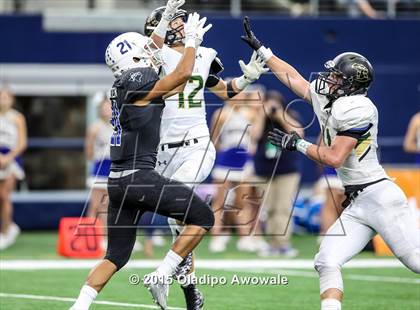 Thumbnail 3 in Boswell vs. Birdville (UIL 5A Bi-District) photogallery.