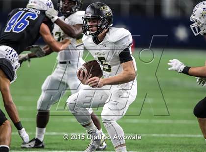 Thumbnail 2 in Boswell vs. Birdville (UIL 5A Bi-District) photogallery.