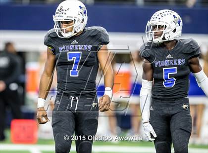 Thumbnail 3 in Boswell vs. Birdville (UIL 5A Bi-District) photogallery.