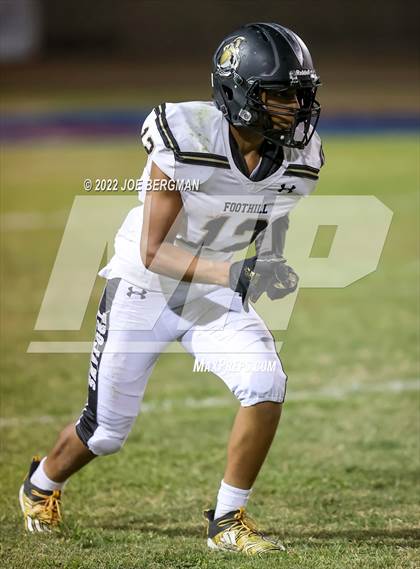 Thumbnail 3 in Foothill @ East Bakersfield photogallery.