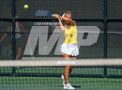Thumbnail 1 in Highland Park vs Centennial (UIL Regional Quarterfinals) photogallery.