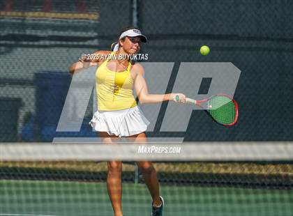 Thumbnail 2 in Highland Park vs Centennial (UIL Regional Quarterfinals) photogallery.
